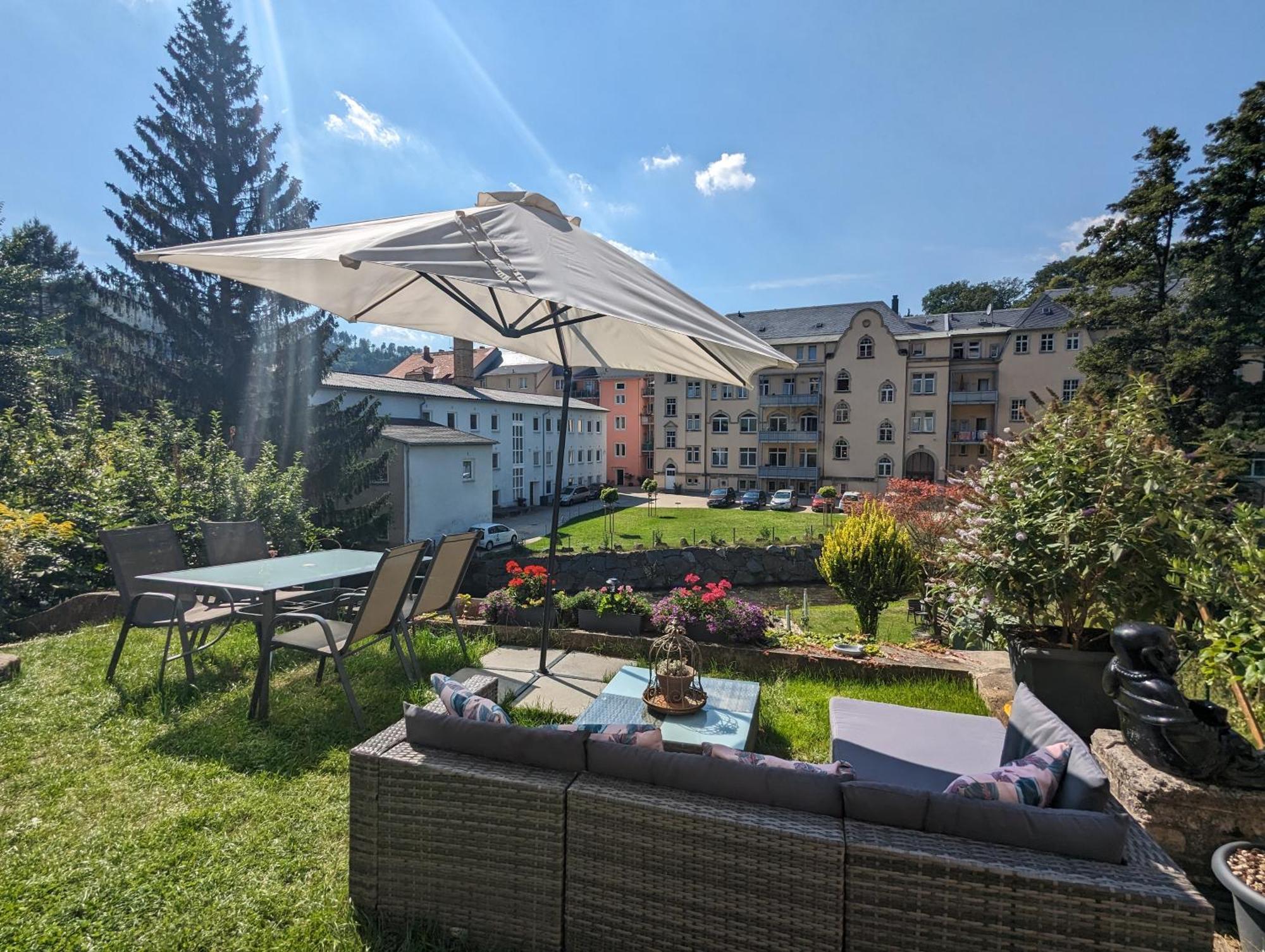 Hw4B - Urlaubsmagie - Zentral Mit Gemeinschaftsgarten, -Pool, -Sauna & Whirlpool Sebnitz Eksteriør bilde