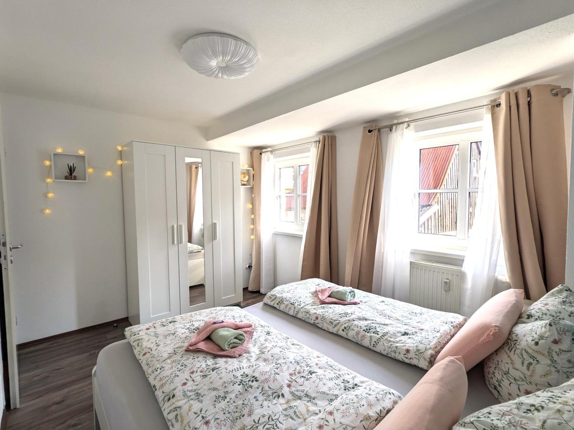 Hw4B - Urlaubsmagie - Zentral Mit Gemeinschaftsgarten, -Pool, -Sauna & Whirlpool Sebnitz Eksteriør bilde